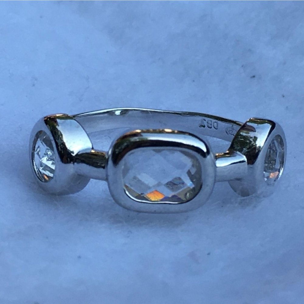 Stylish Women's Silver Ring, Round and Square Faceted Accents, Size 7